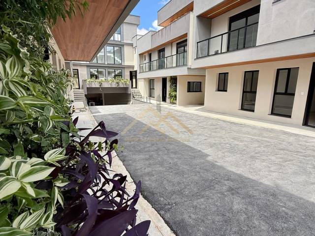 Casa para Venda em Curitiba - 4