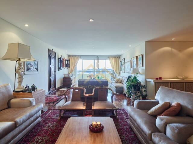 #20 - Apartamento para Venda em Curitiba - PR - 2