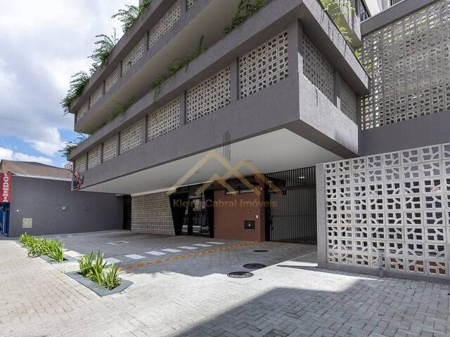 #28 - Apartamento para Venda em Curitiba - PR