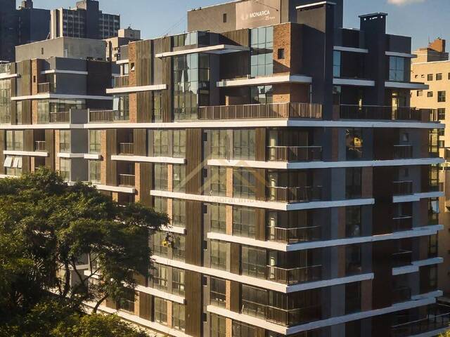 #31 - Apartamento para Venda em Curitiba - PR