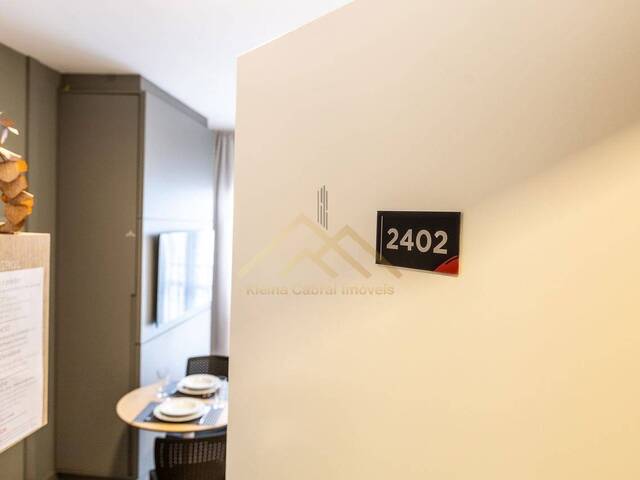 #40 - Apartamento para Venda em Curitiba - PR