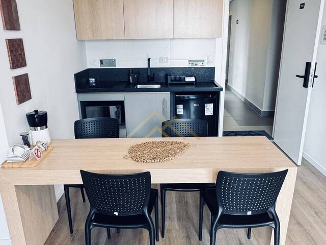 Apartamento para Venda em Curitiba - 4