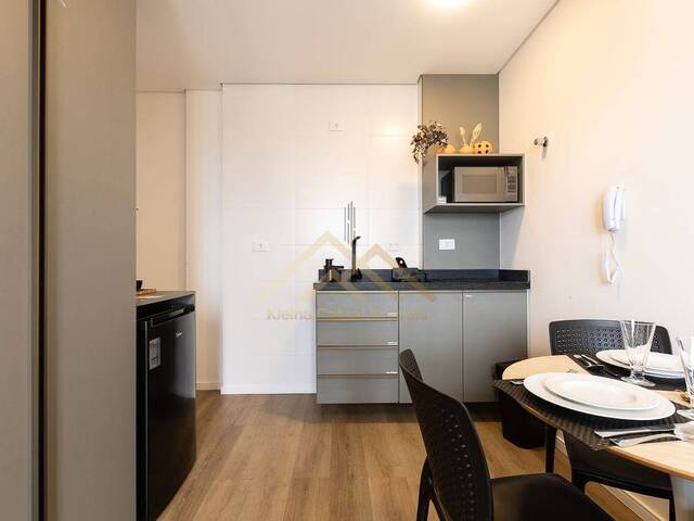 Apartamento para Venda em Curitiba - 4