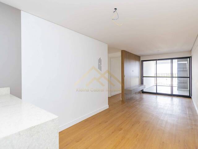 Apartamento para Venda em Curitiba - 4