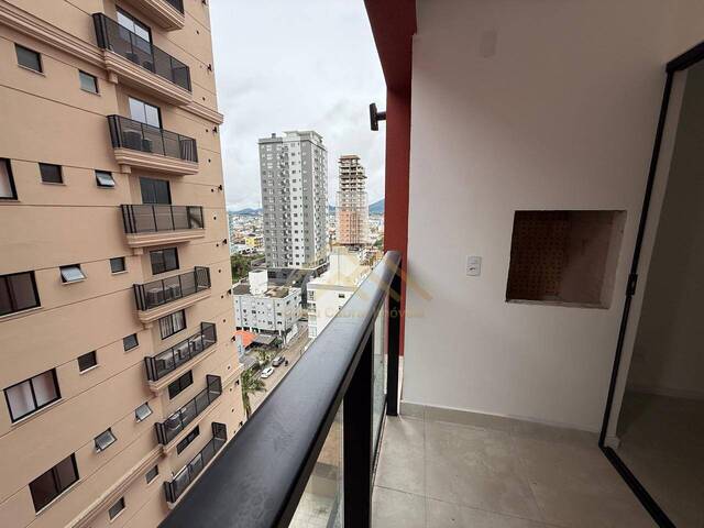 Apartamento para Venda em Itapema - 4