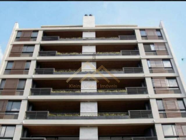 Apartamento para Venda em Curitiba - 2